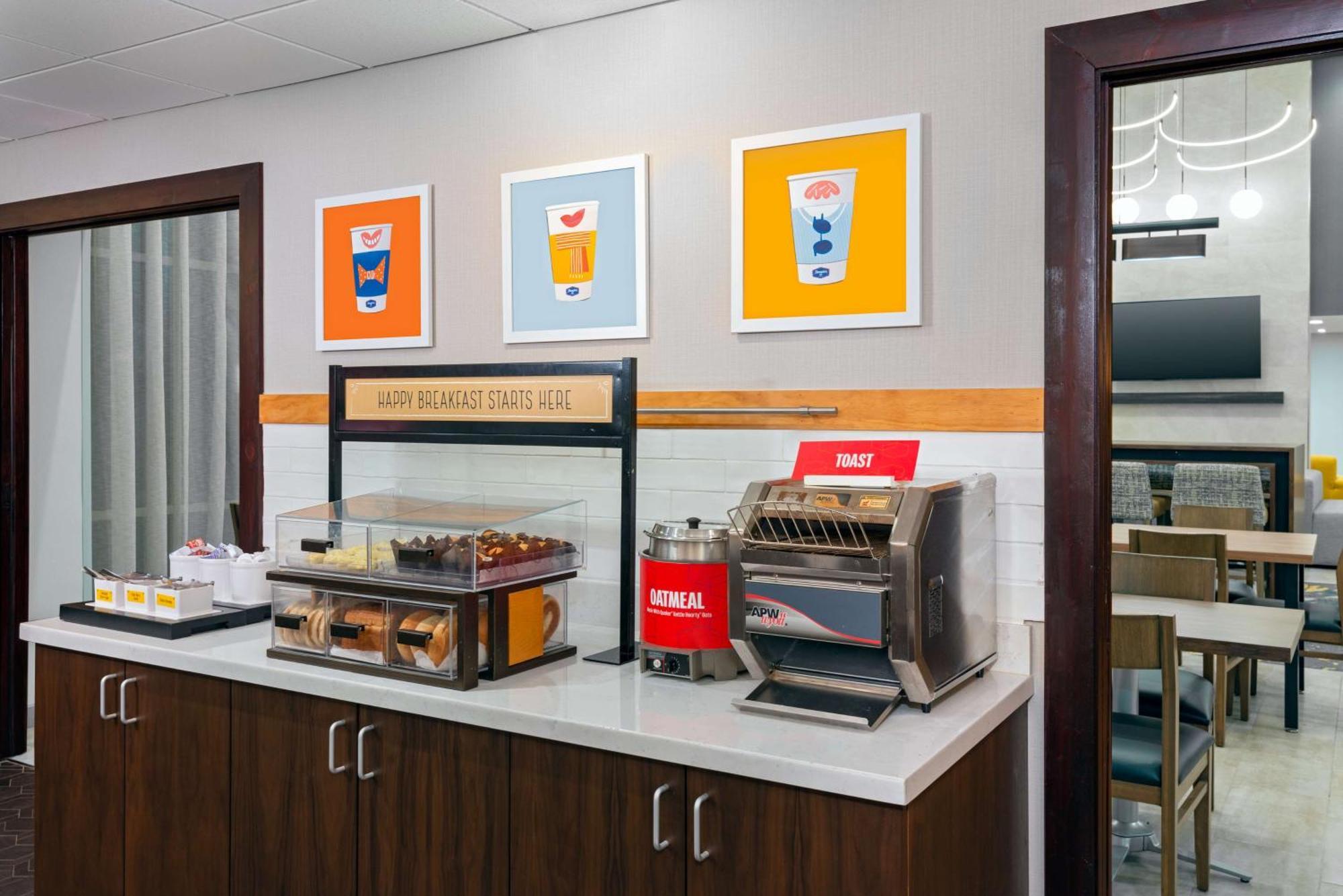 Hampton Inn & Suites Cleveland-Beachwood Exteriör bild